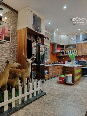 bán nhà lạc long quân khu phân lô quân đội dt 100m2 5t