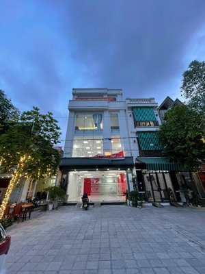 cho thuê mặt bằng kinh doanh 4 tầng trung tâm tp. thanh hóa (spa, phòng khám, cửa hàng thời trang)