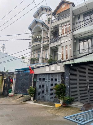 bán nhà 4 tầng - hẻm 8m thông - đường đông hưng thuận - sổ hồng riêng 4m x 20m - 6 tỷ 500 còn bớt