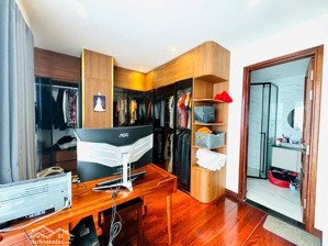 gấp bán nhà phố 8/3 lô góc 110m 7 tầng mặt tiền quyền lực 7.5m giá chỉ 30.5 tỷ hai bà trưng