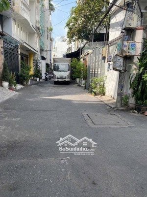 cư xá nguyễn cảnh chân, p nguyễn cư trinh, q1. diện tích 3.6m x 16m. kết cấu 3 tầng, giá 14 tỷ 5