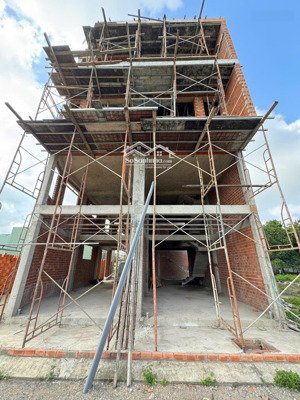 bán nhà 4 tầng mới, giữa trung tâm thủ đức chỉ 4,3 tỷ - sổ hồng riêng
