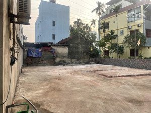 bán gấp 195m2 đất phố nhật tảo, phường phú thượng , hà nội giá chỉ 122 triệu / m2 - 