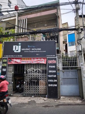 nhà riêng 4x9m, 1 trệt 1 lầu, 2 nhà vệ sinh