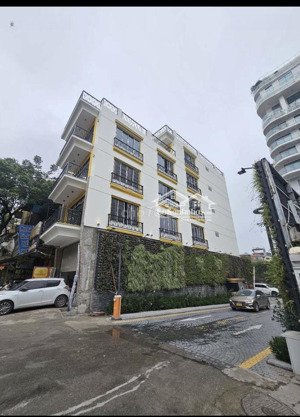 cho thuê nhà mới xây mặt phố hoàng hoa thám gồm 5 tầng + 1 hầm ,mt: 7m phù tt đào tạo, văn phòng,nh
