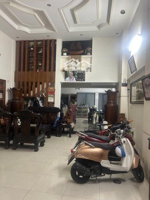 bán nhà phường 13 bình thạnh, mặt tiền nội bộ khu phân lô đồng bộ 5 tầng đặng thuỳ trâm