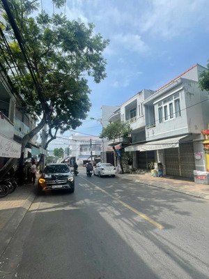 bán nhà mặt tiền kinh doanh đường bến cá phường sài nha trang 7,5 tỷ