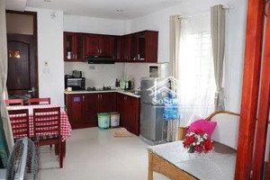 toà căn hộ 7 tầng, tuệ tĩnh, cách biển trần phú: 400m * giá: 20 tỷ
