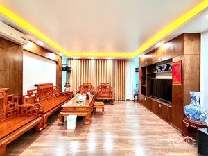 bán nhà lô góc 7 tầng, mặt phố, trung tâm cầu giấy, 50m2, giá trị vàng, chỉ 25.5 tỷ