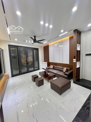 bán nhà riêng tại ngọc hồi, 6,5 tỷ, 42m2, 2pn, 2wc, giá siêu hời
