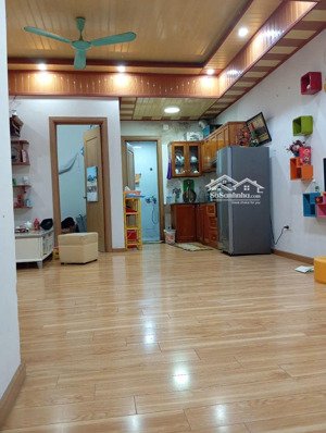 cần bán gấp căn hộ khu 5 toà mới khu thanh hà mường thanh, giá rẻ nhất