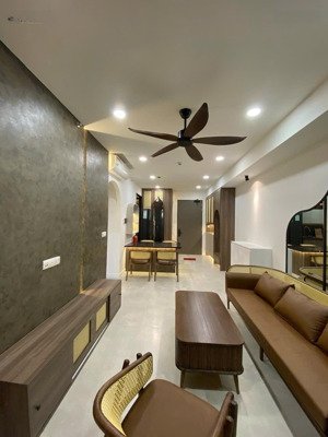 bán căn hộ the antonia dt 89m2, view biệt thự, kèm ô xe hơi. lh: 