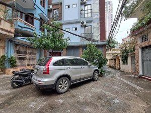 tòa chdv mới tinh cực đẹp phố nguyễn khánh toàn, cầu giấy. dt 70m2x7t, thang máy, ôtô 7 chỗ vào nhà