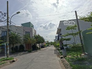 cần bán gấp đất thổ cư mặt tiền hẻm chính 126 nguyễn văn tạo, nhà bè