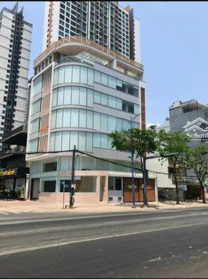 350tr/tháng cho thuê tòa nhà ngay ubnd quận 2, góc 2 mặt tiền đường phan văn đáng và đồng văn cống