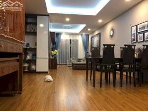 Bán căn hộ chung cư 27 Huỳnh Thúc Kháng 123m2 có 3PN - 2WC nhà thoáng, tầng trung