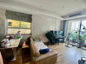 2pn căn góc 73m2,the botanica phổ quang, cho thuê 6 tháng, 16,5tr/tháng , full nt