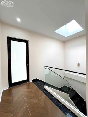 Bán nhà đẹp về ở ngay – 4 tầng, 4PN, full nội thất, gần Hùng Vương, Thượng Lý, Hồng Bàng