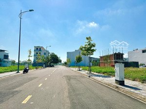 đất nam vĩnh hải phường nam nha trang dt 102,5m2 cách biển 3km