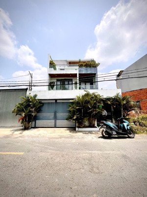 bán nhà biệt thự đường nhựa xuân thới thượng - hóc môn - 3 tầng - ngang 8 dài 20 - giá nhỉnh 7 tỷ
