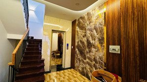 cần bán siêu đẹp tại hẻm đường quang trung (ngang 8m) - lộc thọ nha trang