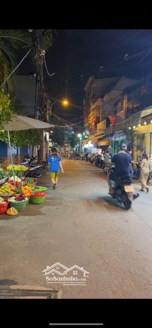 bán đất tặng nhà - 17,78mx18,45m. hẻm 502 huỳnh tấn phát - q7: giá 18tỷ nhỉnh