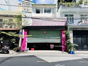 cho thuê nhà mặt tiền đường yên thế 7x20m trệt 2 lầu