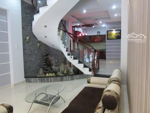 cho thuê nhà 1 trệt 3 lầu 4pn 4x18m mặt tiền đường số phường tân kiểng