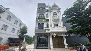 nhà mới kdc phú hồng khang - 4*18.5 4 tầng full nội thất chỉ việc vô ở. cực kỳ đẹp.