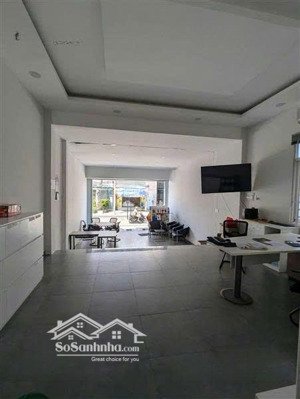 bán nhà mặt tiền phạm thế hiển ngang khủng 12m 6 tầng có dòng tiền chỉ 100 triệu/m2 giá quá tốt