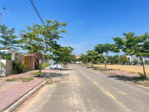 bán đất khu đô thị cầu hưng lai nghi 120 m2 giá chỉ 1ty9