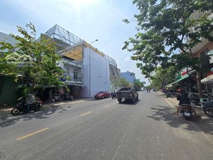 bán đất mặt tiền nguyễn văn hưởng thảo điền quận 2 - 9 x35m đất xây cao tầng sổ cá nhân ,0906895326