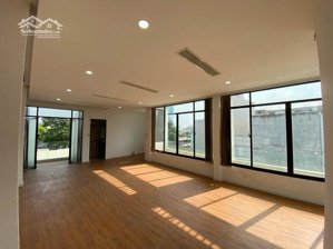 bán nhà mặt tiền võ nguyên giáp, 49,5 tỷ, 236m2 view đẹp, quận 9, hcm