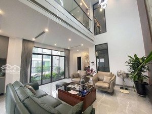 phân lô lạc long quân, ô tô đỗ cửa vào nhà, nhà dân xây chắc chắn ở ngay, full tiện ích, 61m*4t