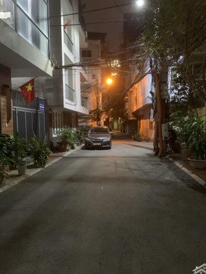 cho thuê nhà riêng ngõ 168/23 phố hào nam, 7 triệu, chính chủ, miễn tg, liên hệ c hằng 