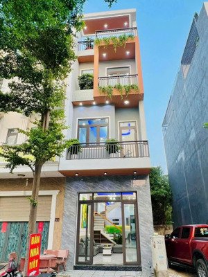 bán nhà 3 tầng đẹp phú hồng khang bình chuẩn, 75m², 4pn, có phòng ngủ dưới, giá 4.55 tỷ