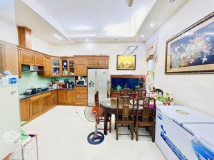 bán gấp liền kề kđt - nam la khê - hà đông - 58m2 - 5t - mt4 - 15.9 tỷ