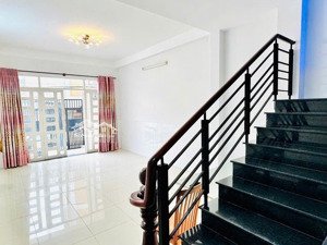quá rẻ chỉ "98tr/m2"! sở hữu ngay nhà 4 tầng 86m2 - ngang đẹp 4.3m ngay chợ bà chiểu giáp quận 1