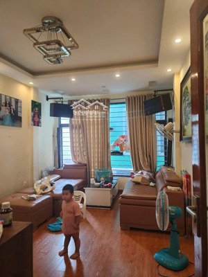 cho thuê nhà ngõ 29 khương hạ 50m2, 4tầng, 5ngủ - 2 thoáng, gần ô tô - 14tr có thương lượng