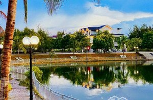 duy nhất nền tây bán đảo đối diện khu vin giá 33tr/m2