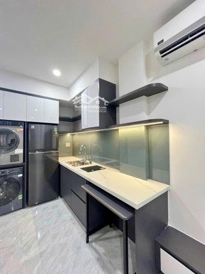 cho thuê căn hộ full nội thất cao cấp đường chính hữu trung tâm sơn trà gần cầu rồng xách vali ở