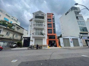 bán tòa nhà căn hộ dịch vụ 7 tầng thu nhập ổn định