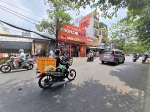 cho thuê nhà 8x22m mặt tiền kinh doanh sầm uất ngay chợ tân quy quận 7