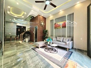 giá hời-nhà 3 tầng sàn gỗ-gần đặng văn bi-đường xe tải-kdc cao tầng-hoàn công đủ-sổ đẹp-xây full