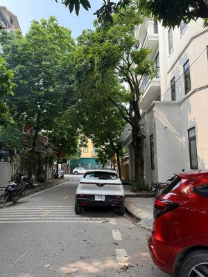liền kề khu đô thị trung văn diện tích lớn mặt tiền rộng kinh doanh, văn phòng siêu đẹp