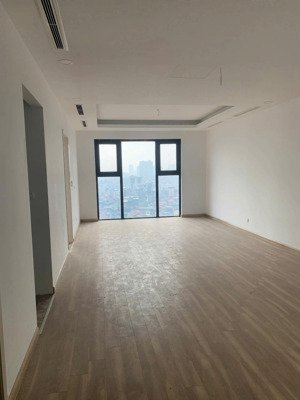 cho thuê căn hộ hoàng đạo thuý 160m2 3 ngủ đồ cơ bản giá chỉ 16 triệu/tháng