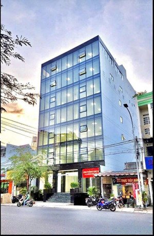 cho thuê tòa nhà văn phòng mới, 5 tầng + hầm, ngay trung tâm quận 7