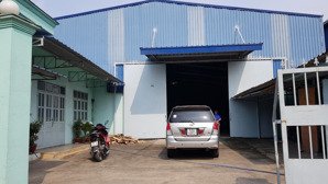 nhà xưởng đường nguyễn thị lắng, tân phú trung, củ chi cho thuê dt: 2000m2 giá 35 tr lh: 