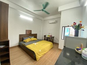 khu c phenikaa, studio full nội thất, ngay cổng sau phenikaa, oto đỗ cửa, nhà mới, gần bv nhi