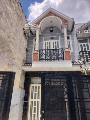 cho thuê nhà riêng tại khu y tế kỹ thuật cao, bình trị đông b, bình tân, 9,5 triệu, 80 m2